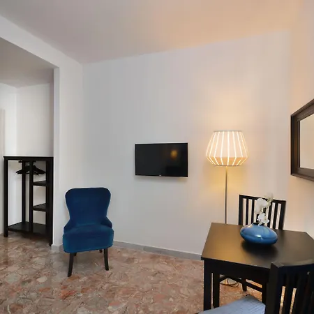 La Dell'arte-museo 3* Neapol